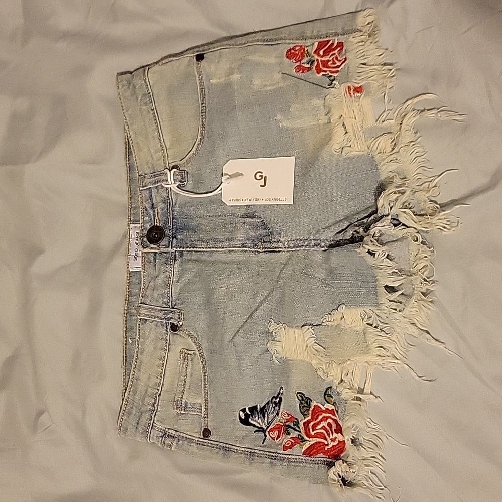 Ripped Short Jeans For Women